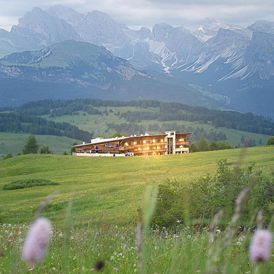 Paradiso Pure.Living Vegan Hotel Alpe Di Siusi Eksteriør billede
