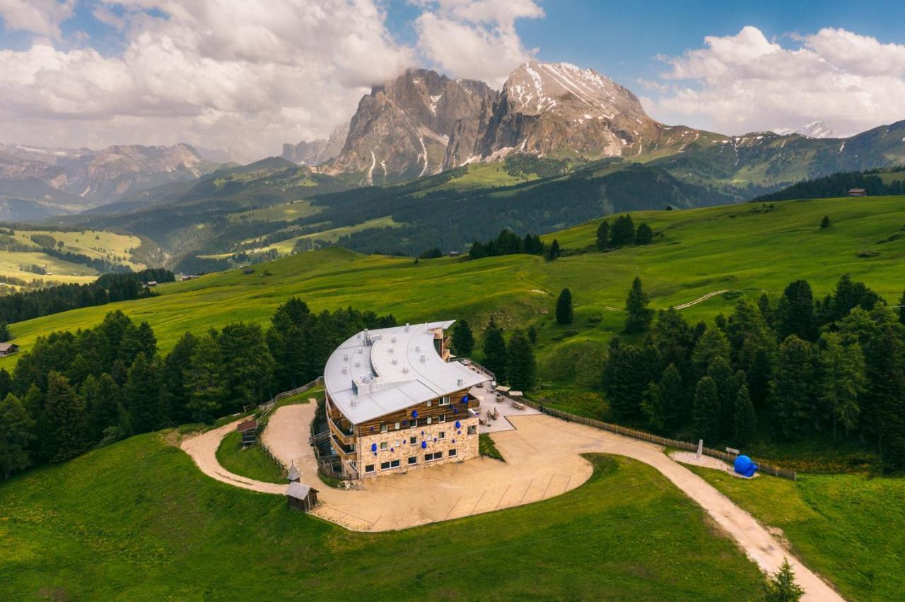 Paradiso Pure.Living Vegan Hotel Alpe Di Siusi Eksteriør billede